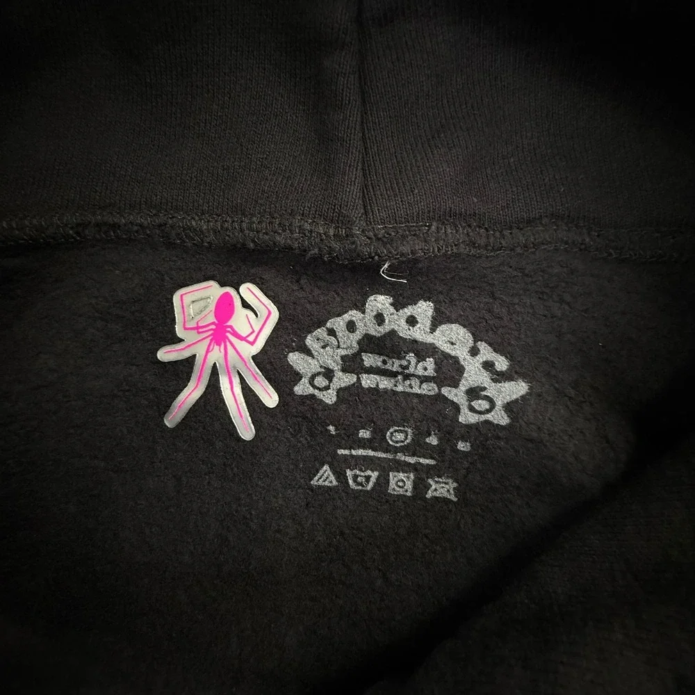 Sp5der Worldwide Nevermind the Punk Hoodie Black Pink Puff Print Large